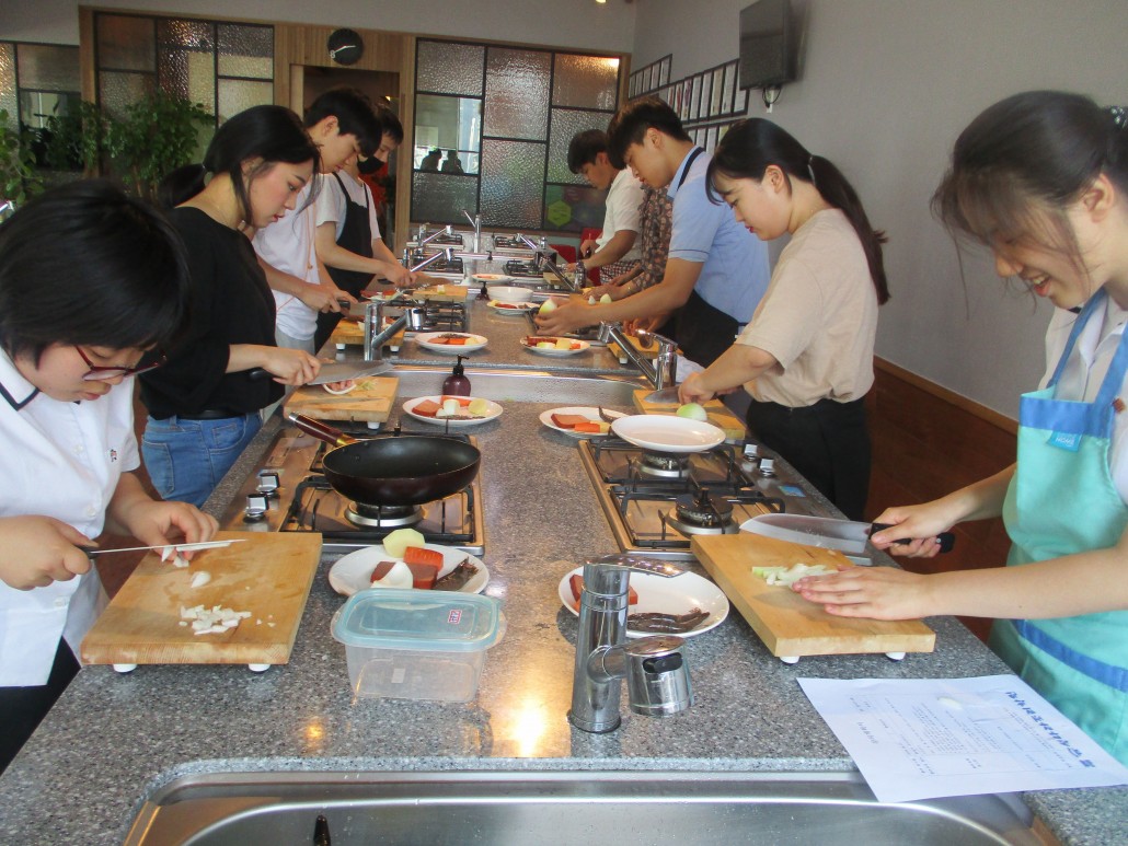 0836ab72e894bace56f6ee5ba89c9bd1_1527841