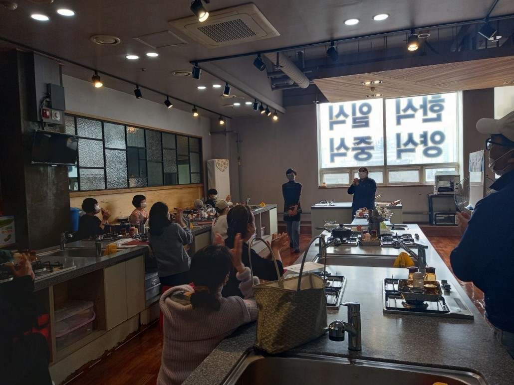 a2dedf6a056fb25e09a28aea1ee094e7_1669678